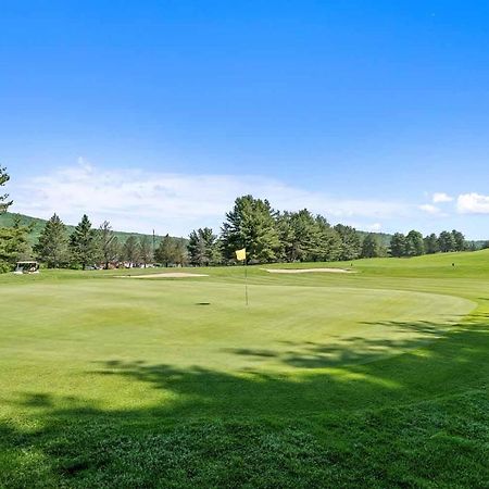 Shadowbrook Resort Tunkhannock Екстер'єр фото